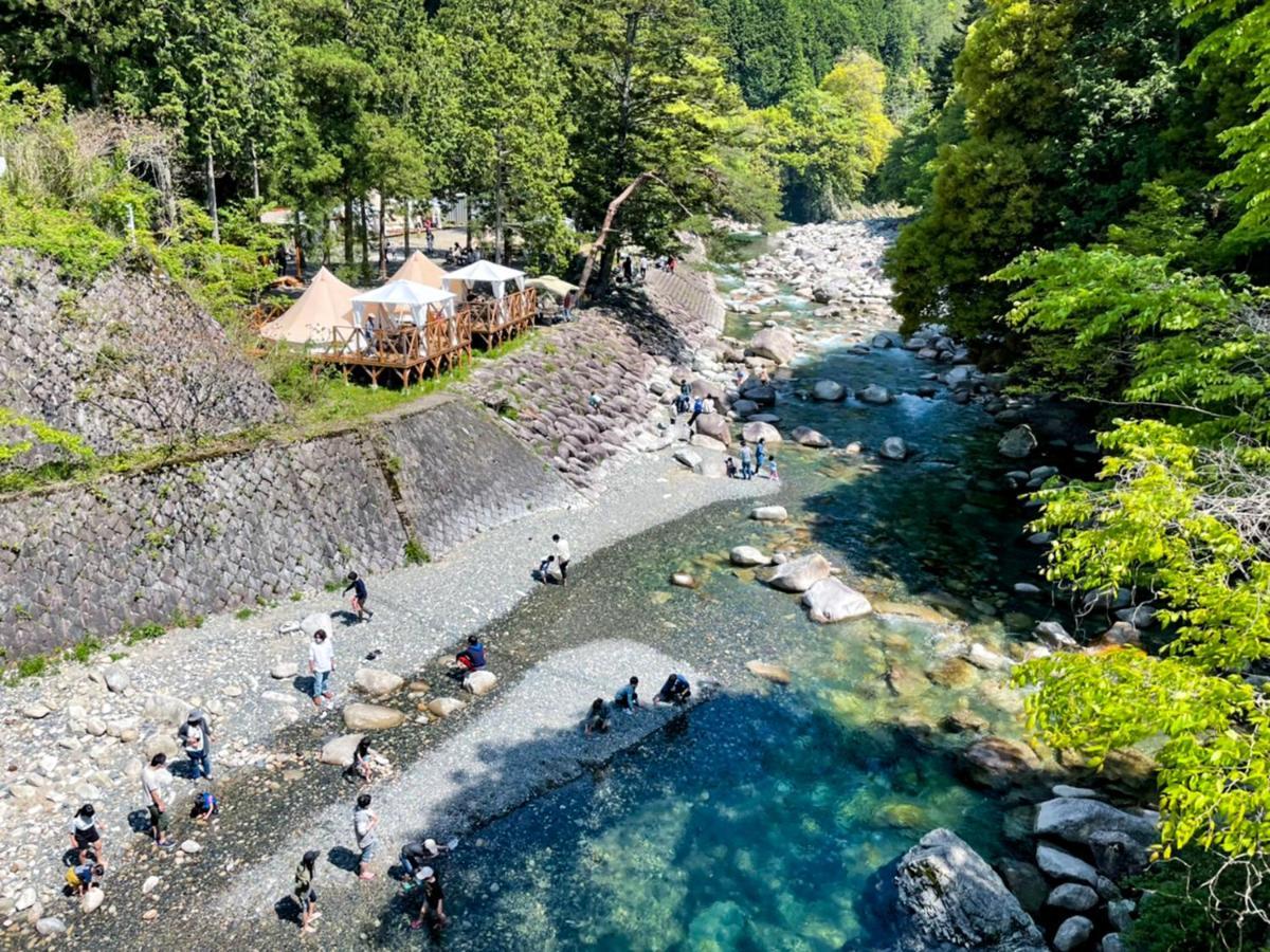 リバーサイドグランピングnuts Hotel Higashiomi Exterior photo